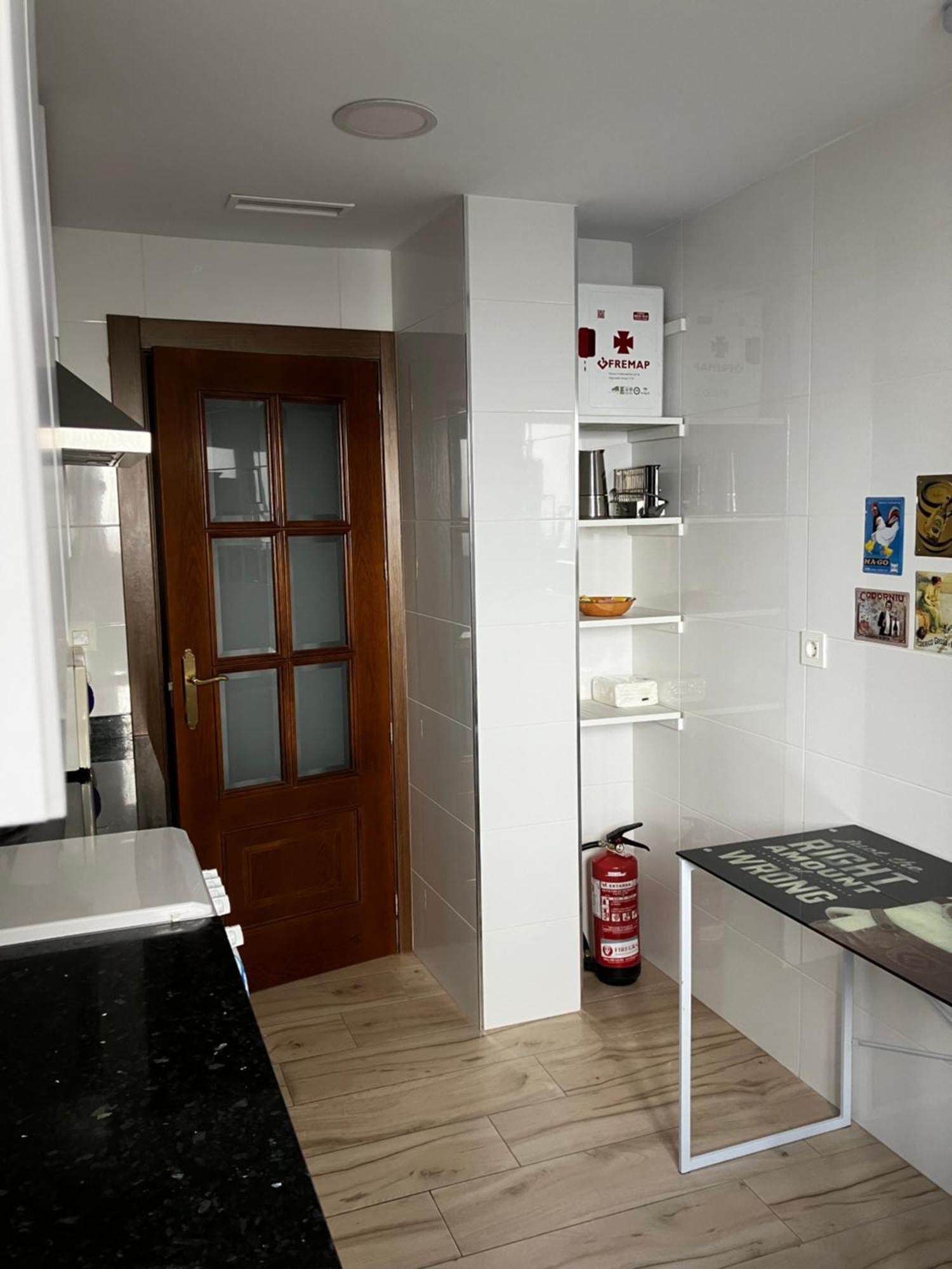 Apartamento En Camino De Ronda De Dos Habitaciones Y Salon Granada Esterno foto